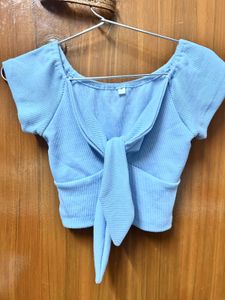 Cute Blue Tie-Front Crop Top
