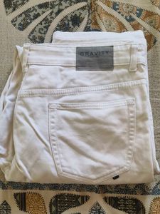 Gravity White Jeans