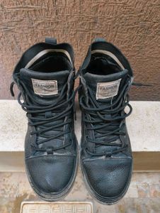 Stylish Black Fashion Boots