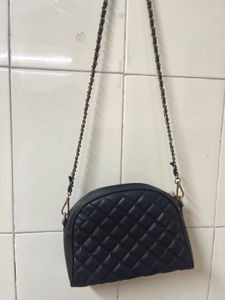 Chic Quilted Crossbody Bag