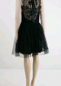 Net And Lace Dress For Birthday Or Prom Parties