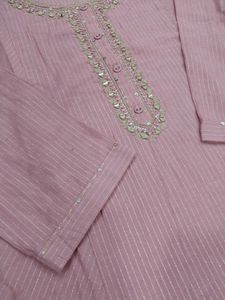 Acai Kurta With Handwork