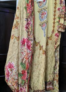 Pakistani Suit