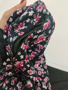 Floral winters Pants