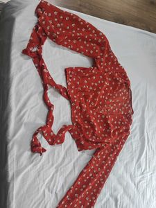 Floral Tie Front Crop Top