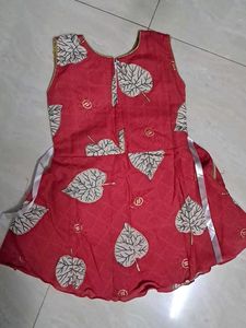 Girls&#39; Dress.