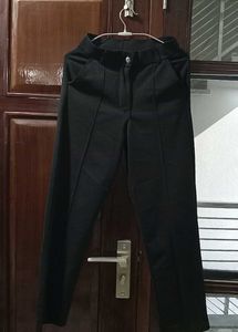 TIGER STYLE || Simplicity Straight Fit Leg||