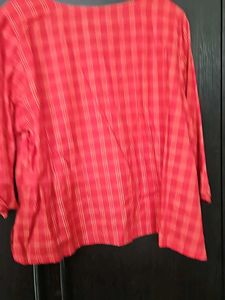 Janasya Red Checkerd Top