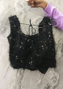 Stunning Wedding Lehange and Padded Blouse🖤