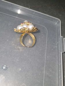 4 peice Festive Rings Set
