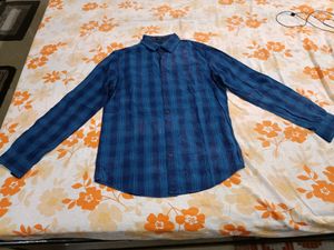 Highlander 38 Size Blue Colour Men Shirt In Very Good Condition Like New