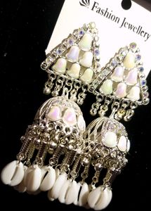 Earings