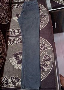 Men&#39;s Charcoal Wash Jeans