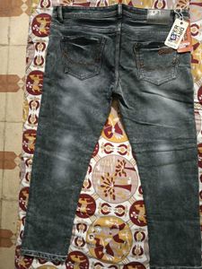 A Baggy Jeans pant