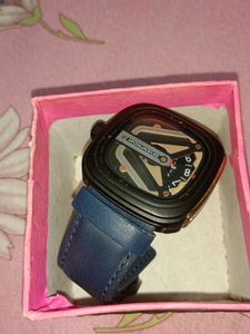 New Sevenfriday Analog Watch Men