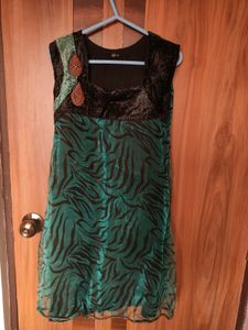 Green And Black Embroidered Sleeveless Dress