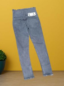 N@74 Size-28 High-Waisted Jeans