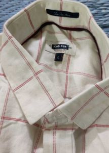 Stylish Men&#39;s Checked Casual Shirt