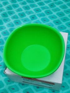 Tupperware Oven Bowl