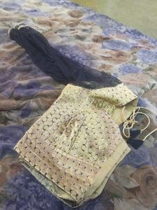 Embroidered Blouse with Sleeves