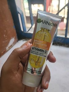 Garnier facewash and sunscreen mist
