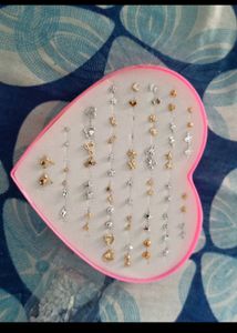 Combo Of Beautiful Earings And Sticky Notes