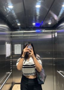 B&amp;w Cute Crop Top 👀❤️