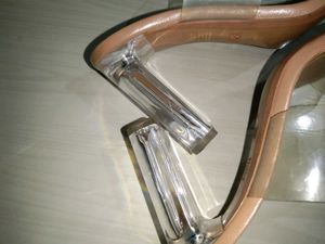 Zara Transparent High&#39; Heel Sendel..