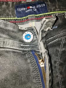 Original Tommy Hilfiger  Jeans Size 28