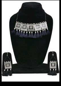 Fancy Alloy Black and Silver Jewellery