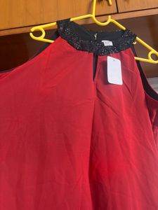 🆕 “Athena” Sequence Partywear