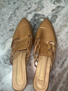 Trendy Nude Shade Heels