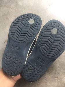 Crocs Thong Sandals