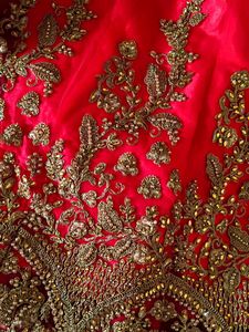 ❣️❣️tomato Red &amp; Gold heavy frock with heav