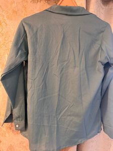 Blue Long Sleeve Button-Down Shirt, Bust- 32