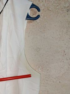 Women&#39;s Summer Fashion Top Sleeveless White