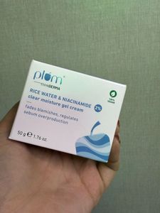 Plum Rice Water & Niacinamide Gel Cream