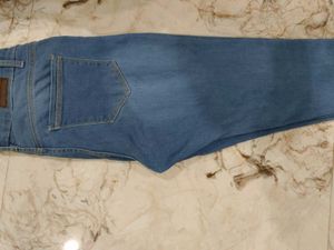 Light Wash Denim Jeans