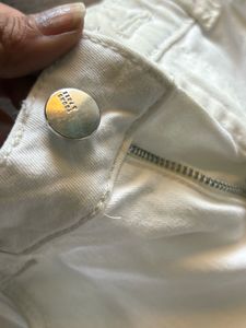 White Cotton Fit In Best Conditions