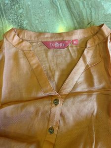 Ivory Button-Down Top - XL