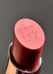 Fenty Beauty Gloss Bomb Stix :- Its Fussy