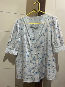 Floral Lace Trim Top
