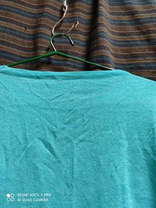 Vintage 1990 T-Shirt , Its Free Size Tshirt.