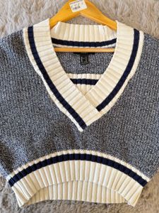 Forever 21 Korean Coded Sweater