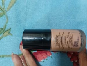 2% niacinamide high coverage foundation