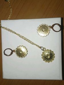 Daisy Jewelry Set