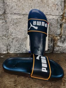Puma Slides - Black - Size 7