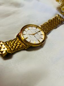 Golden AOKIBO Watch