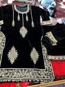 Black Velvet Embroidered Salwar Kameez