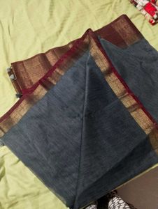 Grey Linen Mix Saree With Stiched Blouse